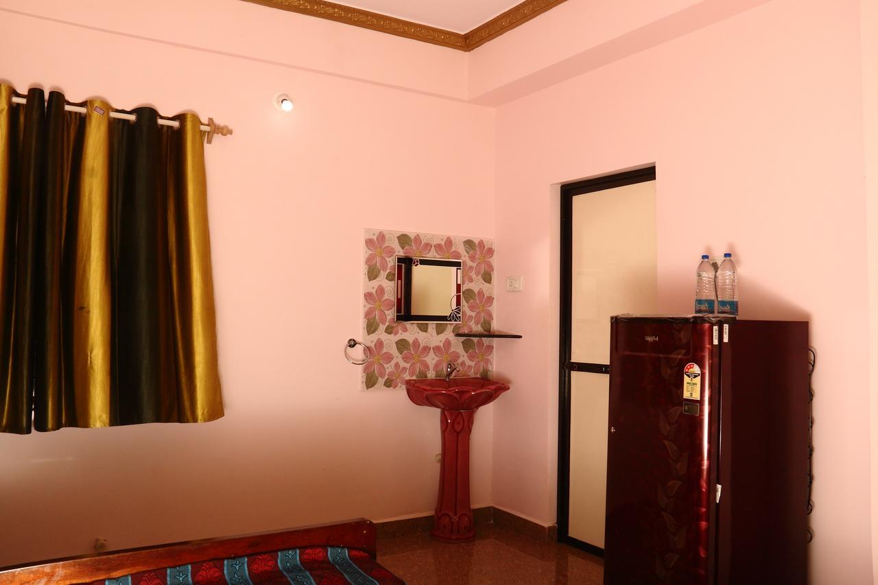Sai Guru Guest House Anjuna Exterior foto